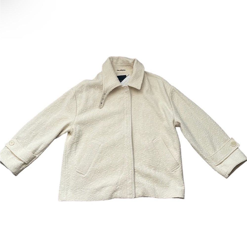 NWT Banana Republic Cream Textured Streetwear Oversized Jacket – Size M